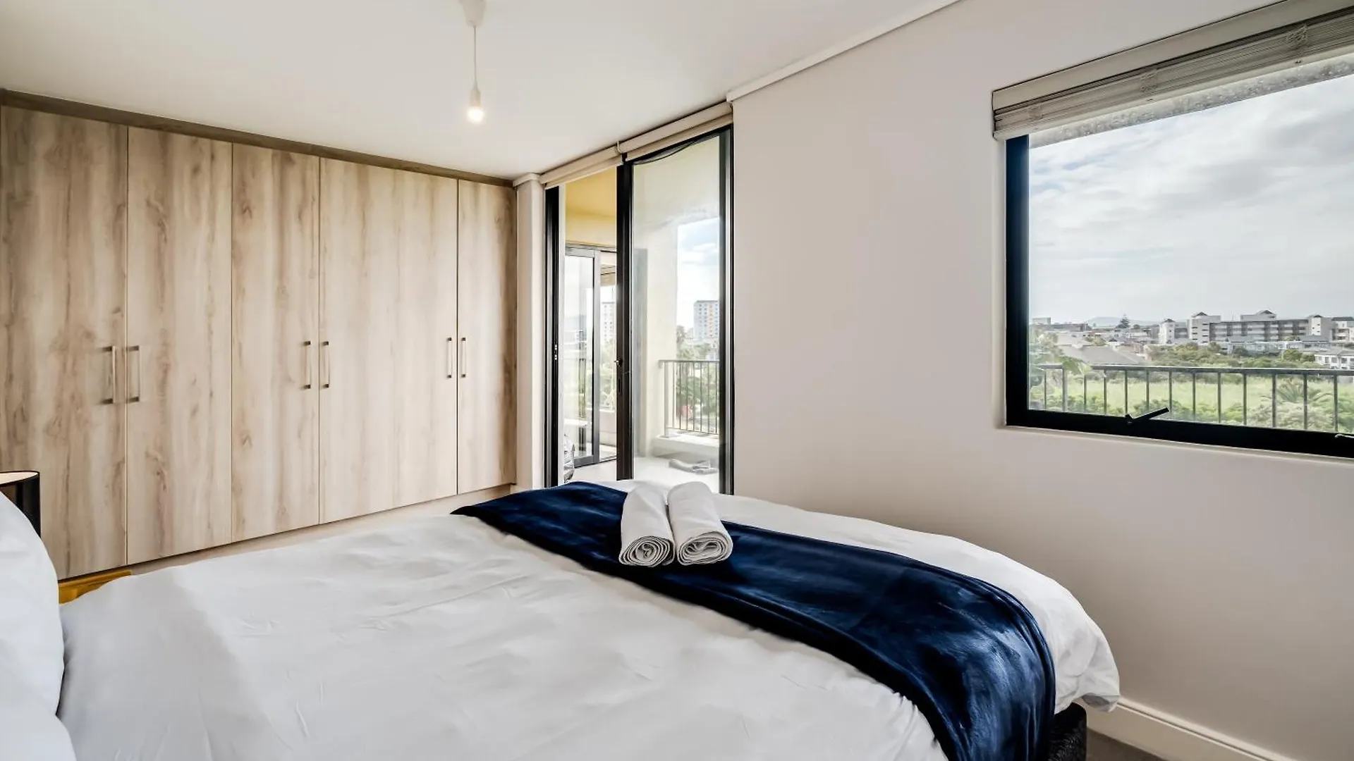 Belina - Waters Edge Premier Apartment Cape Town